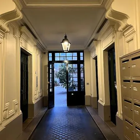 Cosy Studio Near Eiffel Tower Paris Exterior photo